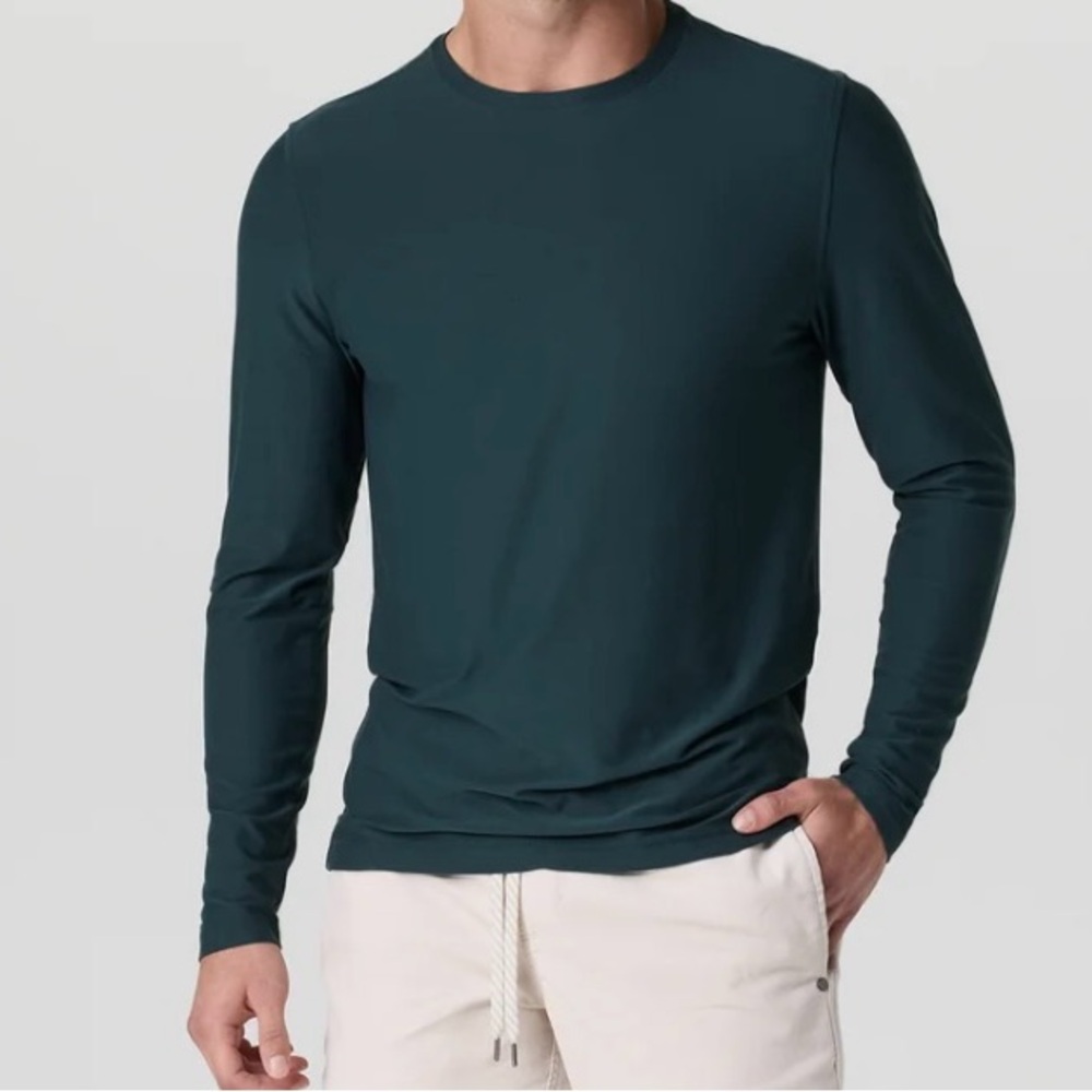 Vuori Men's Deep Blue Long Sleeve Tee Size S pre-owned. - Picture 3 of 10